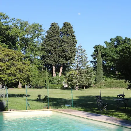 Mas Provencal Holiday home Althen-des-Paluds